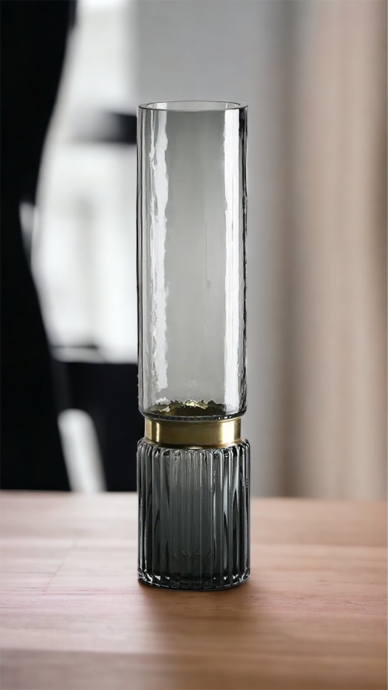Transparent Ring Vase